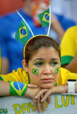 La tristeza inundó a toda la hinchada de Brasil alrededor del país por el La tristeza inundó a toda la hinchada de Brasil alrededor del país por el