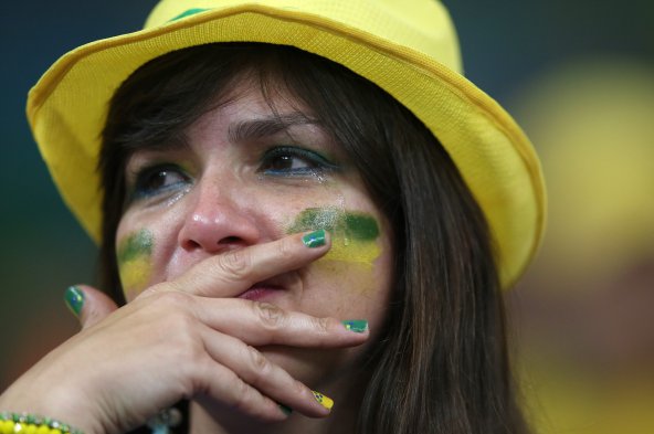 La tristeza inundó a toda la hinchada de Brasil alrededor del país por el La tristeza inundó a toda la hinchada de Brasil alrededor del país por el