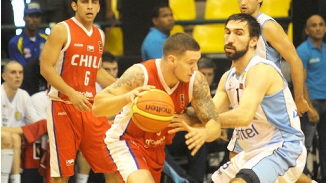 Chile fue apabullado por Uruguay en su debut en el Sudamericano de Baloncesto Chile fue apabullado por Uruguay en su debut en el Sudamericano de Baloncesto