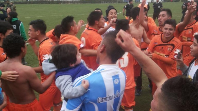 Cobreloa se consagró campeón del Torneo de Apertura sub 19 tras arrollar a U. de Chile Cobreloa se consagró campeón del Torneo de Apertura sub 19 tras arrollar a U. de Chile