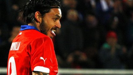 Mauricio Pinilla: 