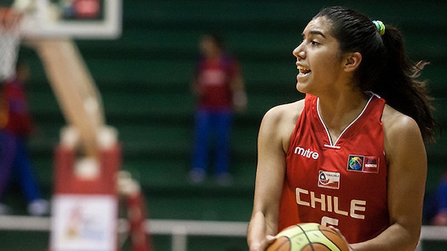 Chile sufrió dolorosa derrota ante Brasil en el Sudamericano de Baloncesto Femenino Chile sufrió dolorosa derrota ante Brasil en el Sudamericano de Baloncesto Femenino