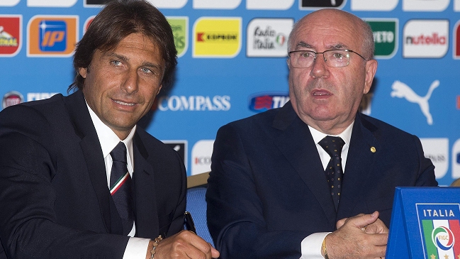 Antonio Conte asumió como técnico de la selección italiana Antonio Conte asumió como técnico de la selección italiana