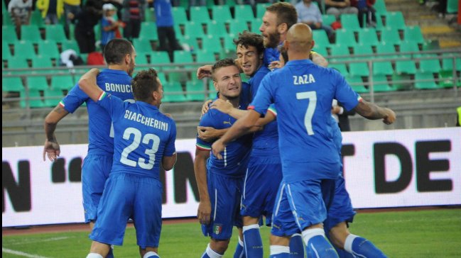 Italia comenzó con el pie derecho la Italia comenzó con el pie derecho la