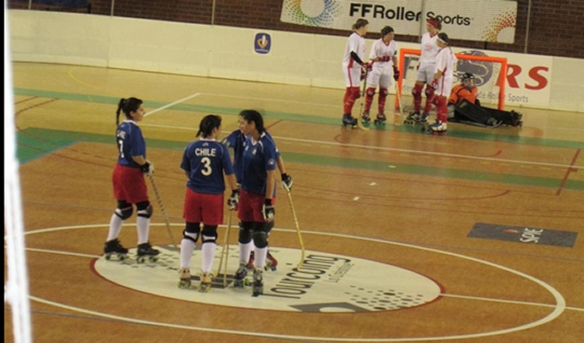 Chile arrasó con Inglaterra y lidera el Grupo C del Mundial femenino