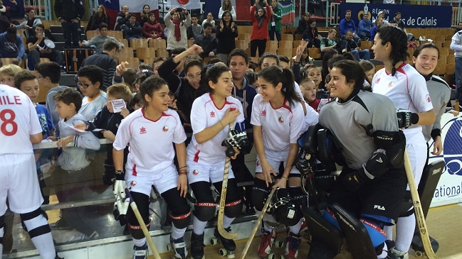 Chile avanzó de forma directa a cuartos de final en el Mundial femenino de hockey patín Chile avanzó de forma directa a cuartos de final en el Mundial femenino de hockey patín