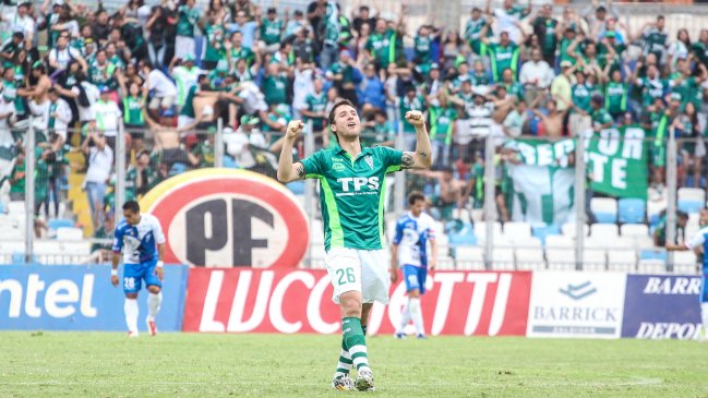 Santiago Wanderers recibe a Ñublense con la esperanza de seguir luchando por el título Santiago Wanderers recibe a Ñublense con la esperanza de seguir luchando por el título