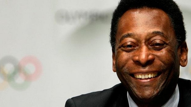 Pelé continúa hospitalizado sin previsión de alta Pelé continúa hospitalizado sin previsión de alta