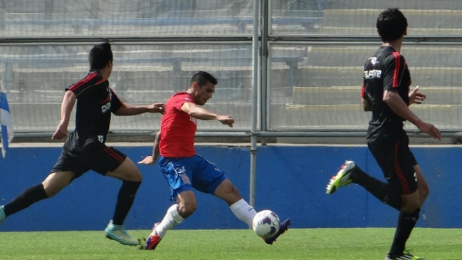 U. San Felipe venció con claridad a U. Católica en partido de entrenamiento