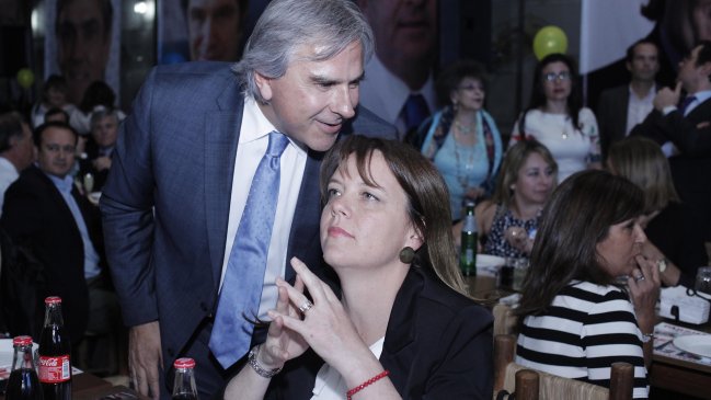 Los correos de Moreira y Von Baer solicitando aportes a Penta