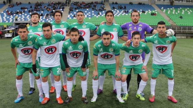 Puerto Montt igualó con Valdivia y sigue como líder exclusivo de la Segunda División Puerto Montt igualó con Valdivia y sigue como líder exclusivo de la Segunda División