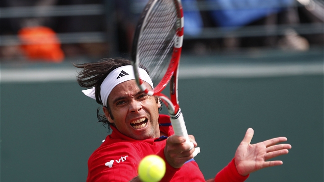Fernando González batió a José Acasuso en torneo de veteranos Fernando González batió a José Acasuso en torneo de veteranos