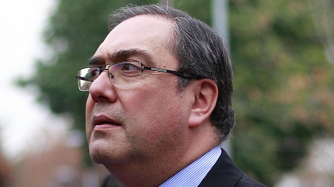 Fiscalía formalizará al senador Carlos Bianchi por fraude al Fisco Fiscalía formalizará al senador Carlos Bianchi por fraude al Fisco