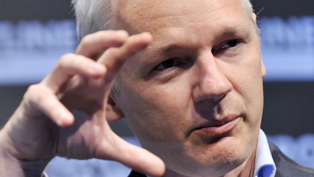 El costo de vigilar a Julian Assange El costo de vigilar a Julian Assange