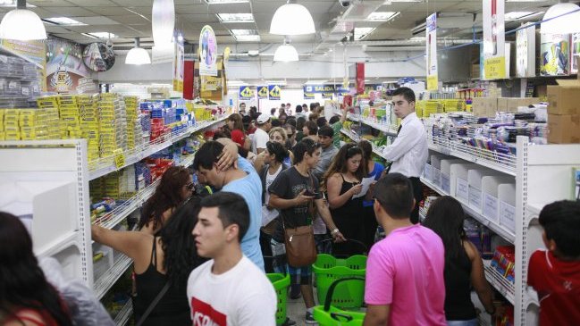 Sernac llamó a los padres a cotizar antes de comprar útiles escolares Sernac llamó a los padres a cotizar antes de comprar útiles escolares