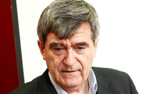 Camilo Escalona: Todo aconseja que Sebastián Dávalos abandone sus funciones