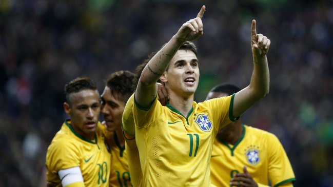 Brasil se impuso con contundencia ante Francia y espera el duelo ante Chile Brasil se impuso con contundencia ante Francia y espera el duelo ante Chile