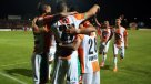 Cobresal derrotó a Ñublense por la cuenta mínima y se ilusiona con el título