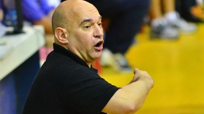 Argentino Daniel Frola es el nuevo técnico de la selección chilena de baloncesto Argentino Daniel Frola es el nuevo técnico de la selección chilena de baloncesto