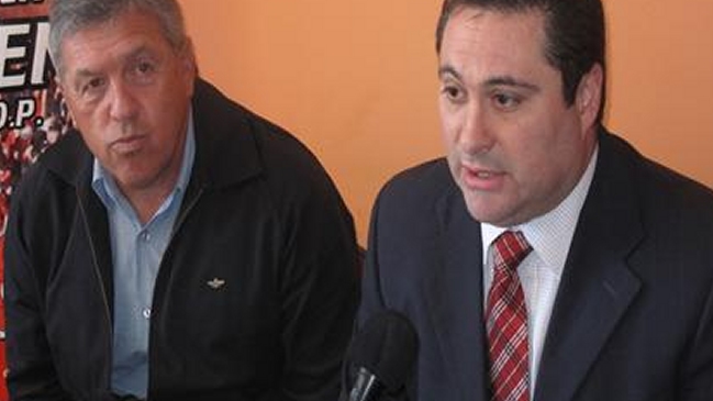 Gerente de Ñublense: Las normas hay que cumplirlas dentro y fuera de la cancha Gerente de Ñublense: Las normas hay que cumplirlas dentro y fuera de la cancha