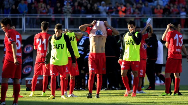 Resumen: Ñublense acompañará a Cobreloa y Barnechea en la Primera B Resumen: Ñublense acompañará a Cobreloa y Barnechea en la Primera B