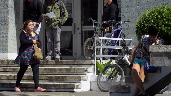 Educación: Bachelet anunció gratuidad en 2016 para el 60 por ciento más vulnerable