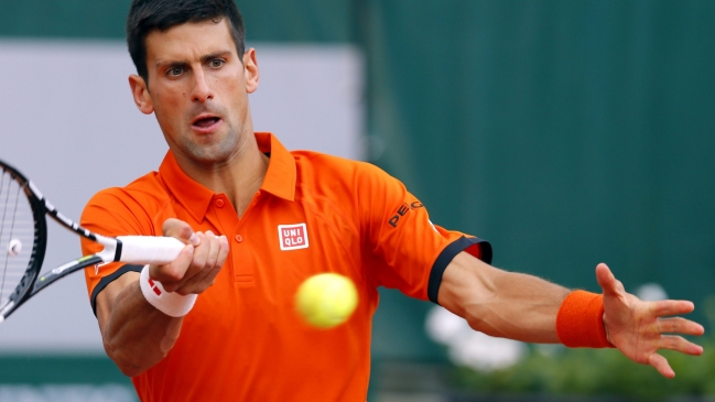 Novak Djokovic presentó molestias físicas antes de su victoria de segunda ronda Novak Djokovic presentó molestias físicas antes de su victoria de segunda ronda