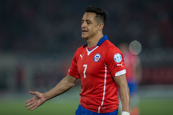 La selección chilena tuvo una sólida actuación, imponiéndose por 5-0 sobre Bolivia, resultado que le sirvió para ganar el Grupo A de la Copa América de Chile 2015. La selección chilena tuvo una sólida actuación, imponiéndose por 5-0 sobre Bolivia, resultado que le sirvió para ganar el Grupo A de la Copa América de Chile 2015.