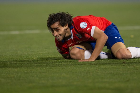 La selección chilena tuvo una sólida actuación, imponiéndose por 5-0 sobre Bolivia, resultado que le sirvió para ganar el Grupo A de la Copa América de Chile 2015. La selección chilena tuvo una sólida actuación, imponiéndose por 5-0 sobre Bolivia, resultado que le sirvió para ganar el Grupo A de la Copa América de Chile 2015.