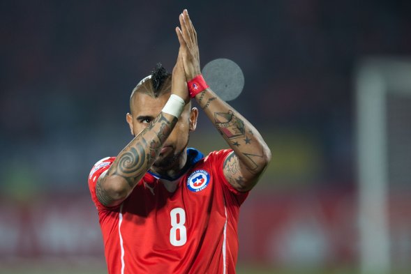 La selección chilena tuvo una sólida actuación, imponiéndose por 5-0 sobre Bolivia, resultado que le sirvió para ganar el Grupo A de la Copa América de Chile 2015. La selección chilena tuvo una sólida actuación, imponiéndose por 5-0 sobre Bolivia, resultado que le sirvió para ganar el Grupo A de la Copa América de Chile 2015.