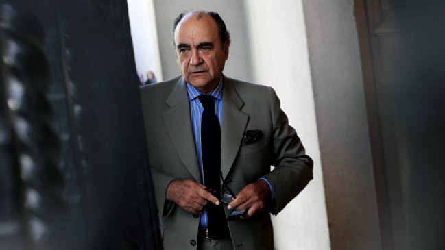 Defensa de Cardemil pidió aplazar formalización tras nuevos delitos imputados