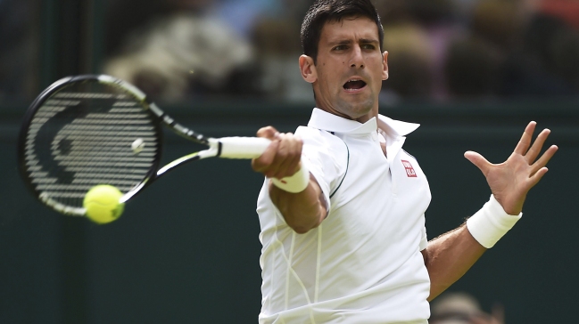 Novak Djokovic mantuvo su tranco ganador en el césped de Wimbledon Novak Djokovic mantuvo su tranco ganador en el césped de Wimbledon