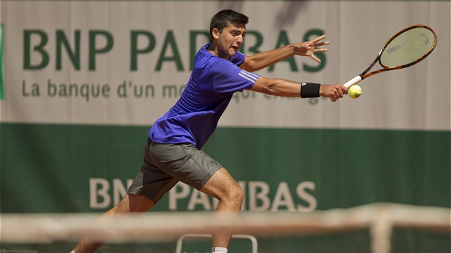 Marcelo Barrios avanzó a segunda ronda en Wimbledon Juniors Marcelo Barrios avanzó a segunda ronda en Wimbledon Juniors