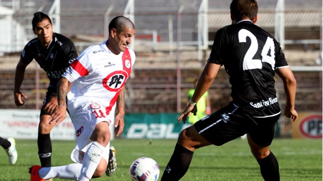 Santiago Morning mantuvo el invicto y hundió a San Felipe