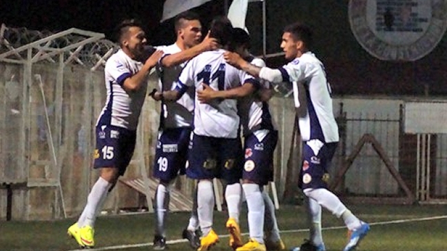 Naval celebró en el cierre de la séptima fecha de la Segunda División Naval celebró en el cierre de la séptima fecha de la Segunda División