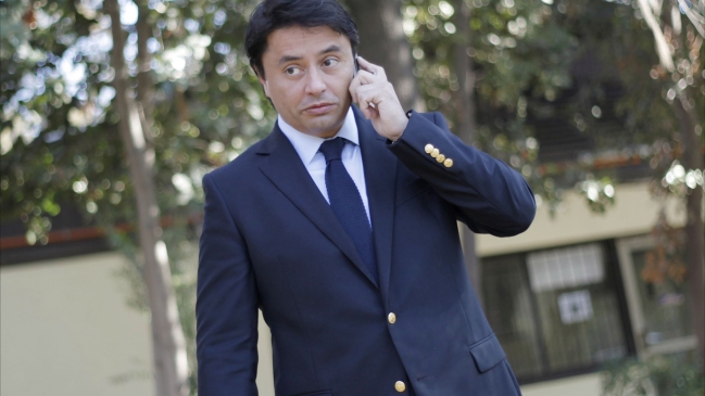 Rodolfo Carter renunció a su militancia en la UDI