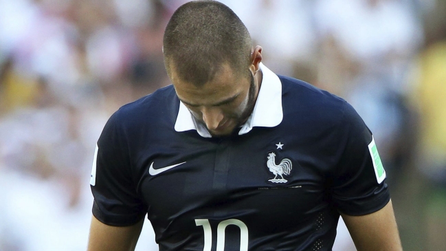 TV francesa reveló diálogo de Benzema con chantajistas de Valbuena TV francesa reveló diálogo de Benzema con chantajistas de Valbuena