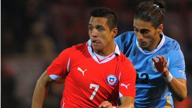 Alvaro González y Martín Cácecers salieron resentidos en entrenamiento de Uruguay