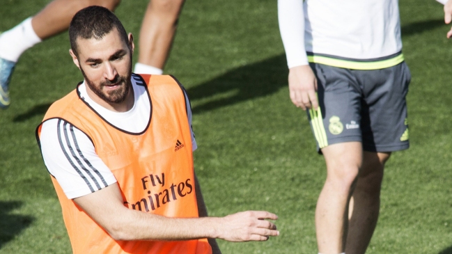 Benzema aseguró que trató de ayudar a Valbuena: Es todo un mal entendido Benzema aseguró que trató de ayudar a Valbuena: Es todo un mal entendido