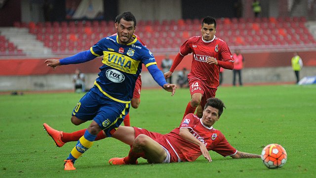 Everton y La Serena chocarán en la final de la liguilla de la Primera B