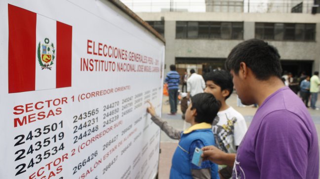Brazo político Sendero Luminoso dice tener 500.000 firmas para elecciones peruanas Brazo político Sendero Luminoso dice tener 500.000 firmas para elecciones peruanas