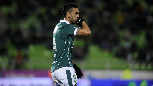 Santiago Wanderers derrotó con lo justo a Unión La Calera en amistoso Santiago Wanderers derrotó con lo justo a Unión La Calera en amistoso