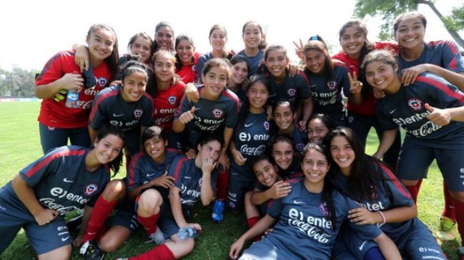 Selección femenina sub 17 cayó ante Argentina en Bariloche Selección femenina sub 17 cayó ante Argentina en Bariloche