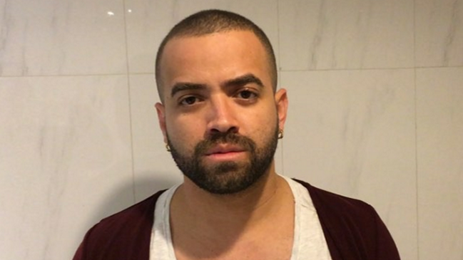 Gobierno venezolano anula pasaporte de cantante por sus críticas públicas Gobierno venezolano anula pasaporte de cantante por sus críticas públicas
