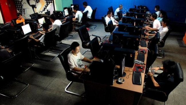 Hombre de 58 años murió en un cibercafé tras 24 horas seguidas de juego