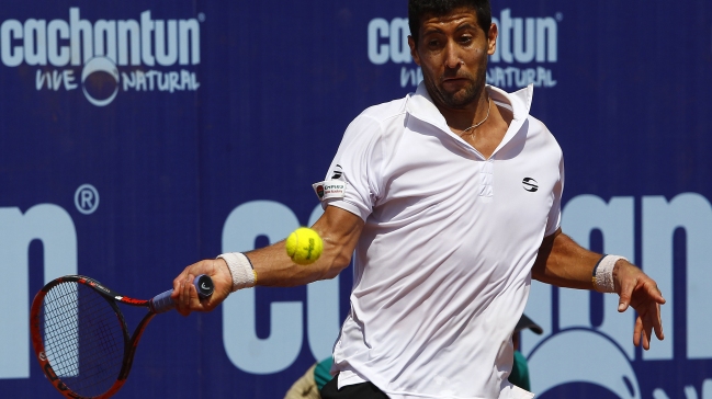Podlipnik fue sorprendido por Monteiro y se despidió en singles del Challenger de Santiago Podlipnik fue sorprendido por Monteiro y se despidió en singles del Challenger de Santiago