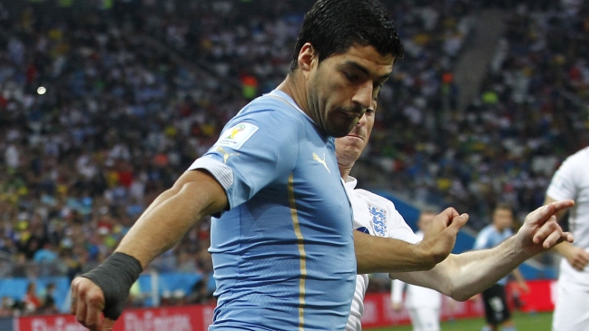 Luis Suárez volvió a una nómina de Uruguay y Diego Godín quedó al margen