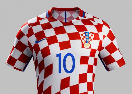 Nike presentó este jueves las nuevas equipaciones para las selecciones nacionales para este 2016, donde se disputará la Copa América y la Eurocopa 2016, junto con los Juegos Olímpicos. Revisa las nuevas camisetas de Brasil, Croacia, Francia, Inglaterra, Polonia, Portugal, Turquía y Estados Unidos. Nike presentó este jueves las nuevas equipaciones para las selecciones nacionales para este 2016, donde se disputará la Copa América y la Eurocopa 2016, junto con los Juegos Olímpicos. Revisa las nuevas camisetas de Brasil, Croacia, Francia, Inglaterra, Polonia, Portugal, Turquía y Estados Unidos.