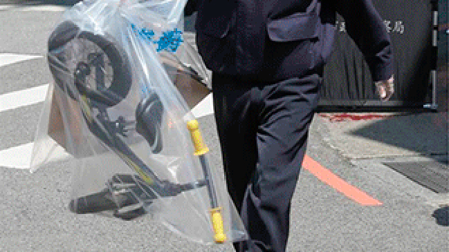 Una niña de tres años fue decapitada en plena calle y a la vista de su madre