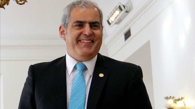 Sabas Chahuán concretó masiva querella por caso AC Inversions Sabas Chahuán concretó masiva querella por caso AC Inversions